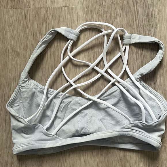 lululemon free to be wild bra - Picture 3 of 5